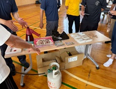 9/7愛荘町防災訓練（記念品の配布）